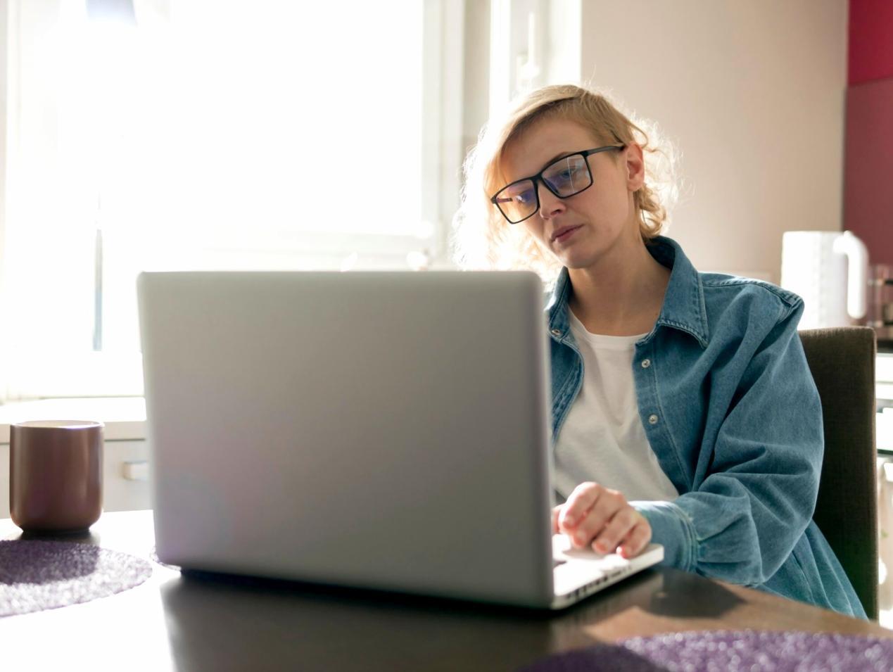 Financial data analysis workspace showing charts and reports